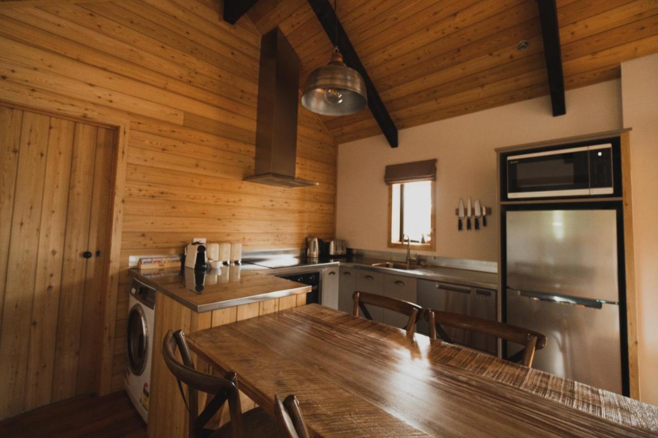 Alpine Lodges Lake Tekapo Exterior photo
